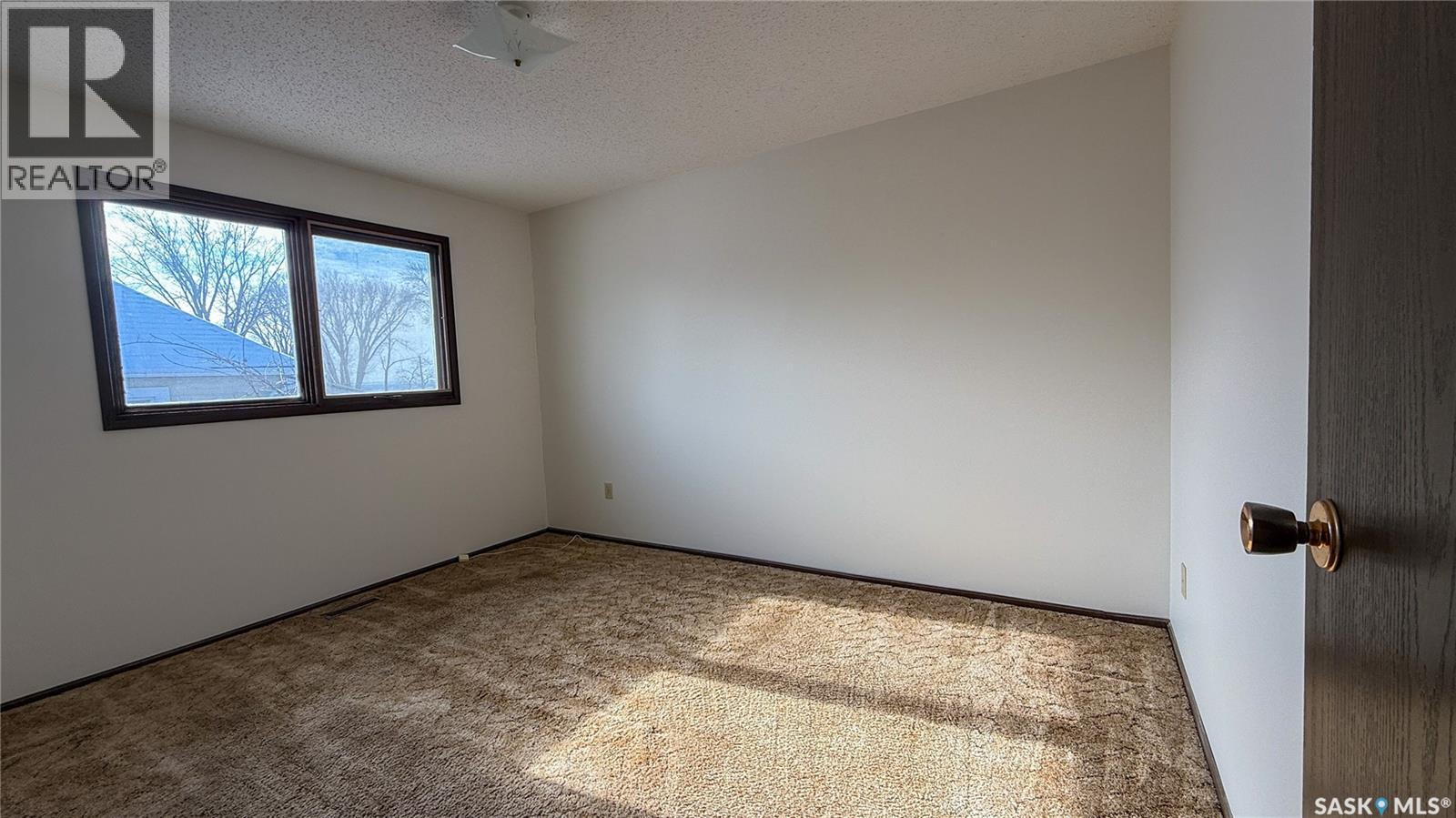 1292 96th Street, North Battleford, Saskatchewan  S9A 0H1 - Photo 9 - SK029101