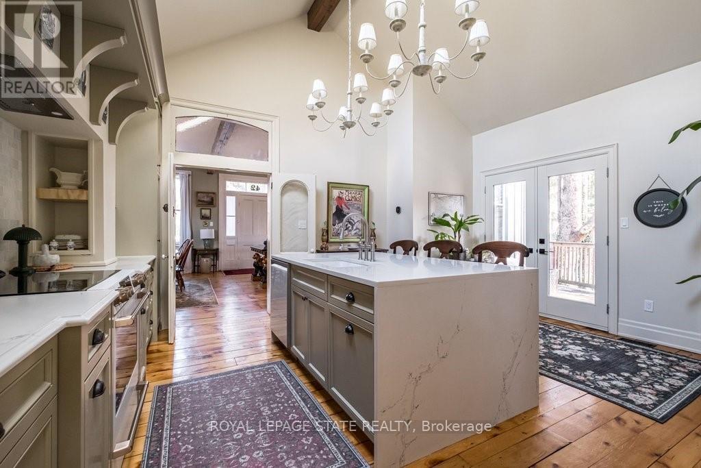 42 Melville Street, Hamilton, Ontario  L9H 1Z8 - Photo 21 - X12816388