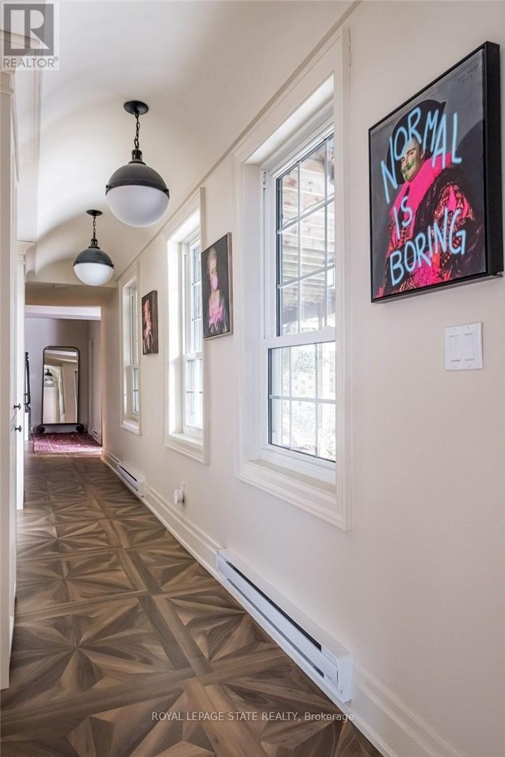 42 Melville Street, Hamilton, Ontario  L9H 1Z8 - Photo 22 - X12816388