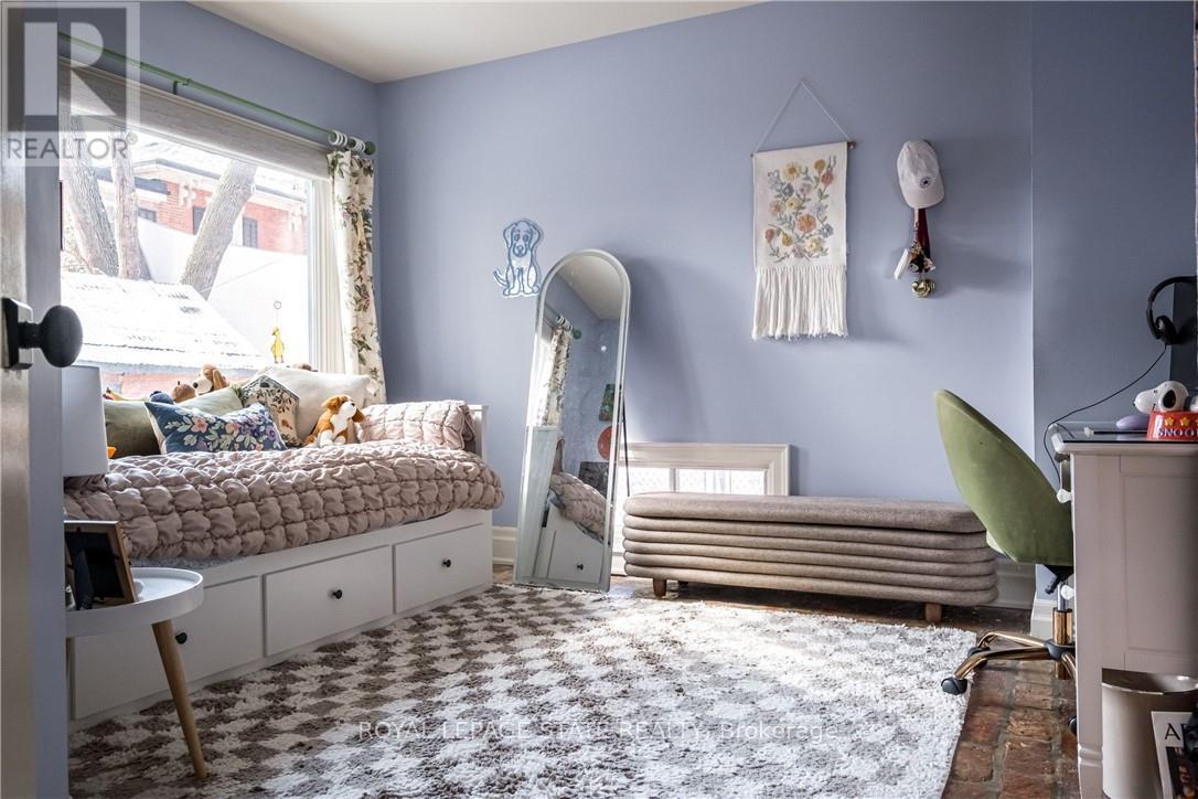 42 Melville Street, Hamilton, Ontario  L9H 1Z8 - Photo 36 - X12816388