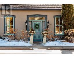 42 MELVILLE STREET, Hamilton, Ontario