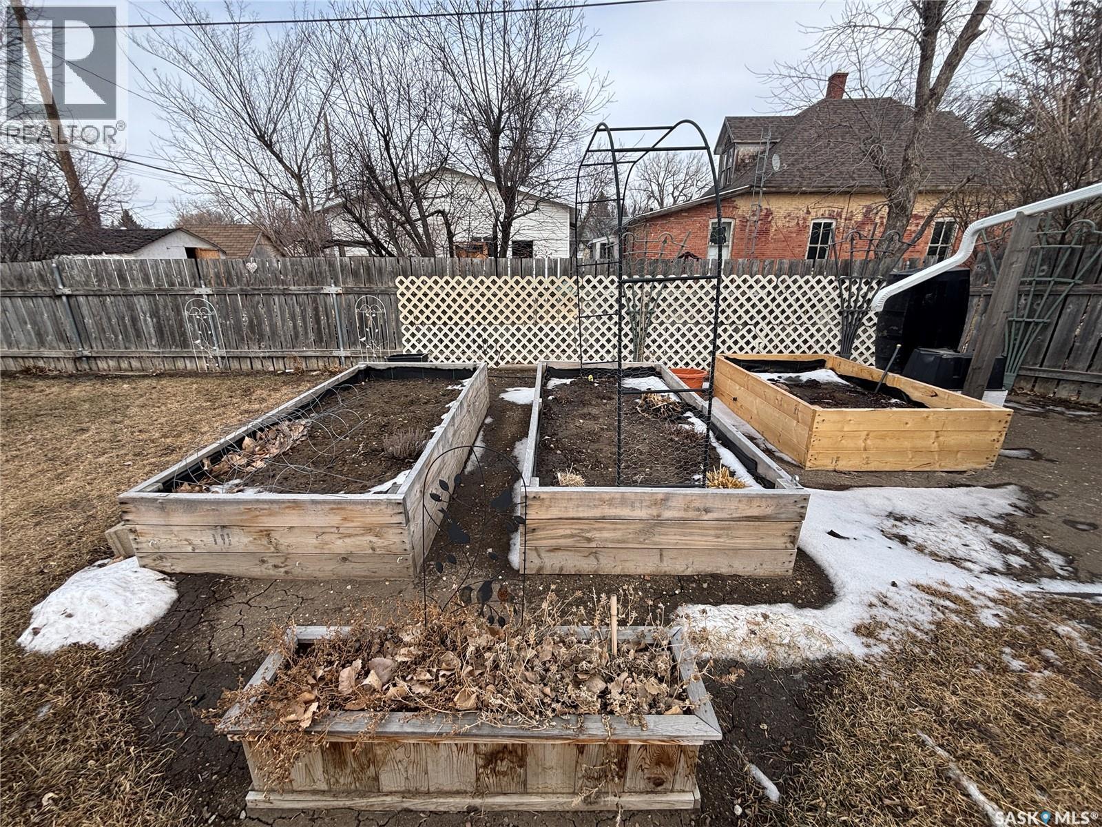 509 Harder Street, Maple Creek, Saskatchewan  S0N 1N0 - Photo 14 - SK029085