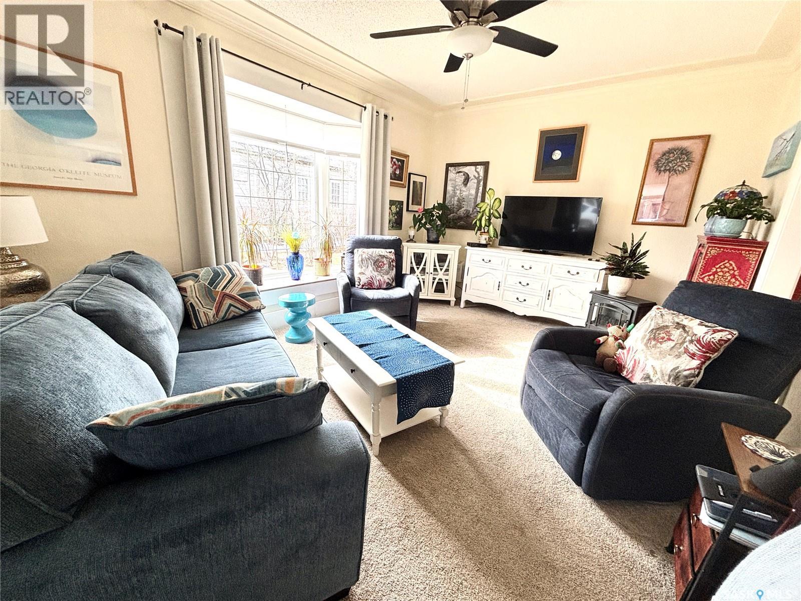 509 Harder Street, Maple Creek, Saskatchewan  S0N 1N0 - Photo 25 - SK029085