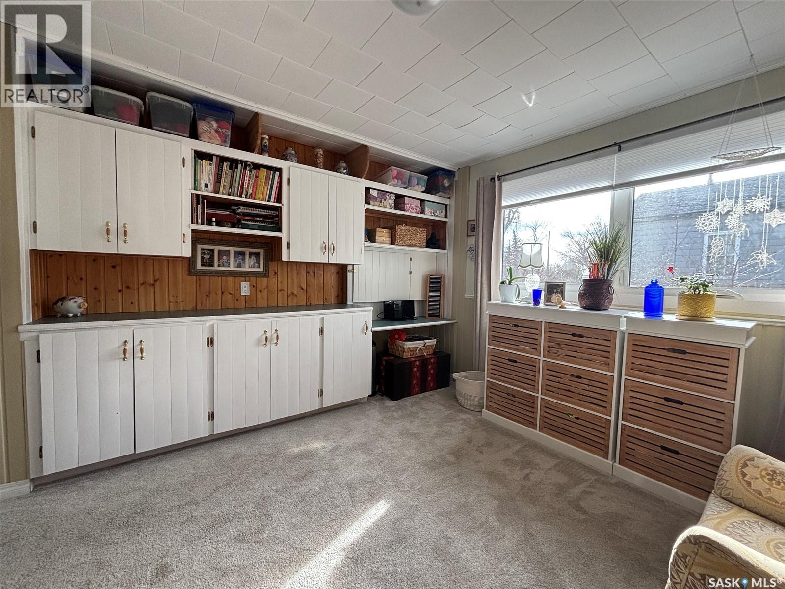 509 Harder Street, Maple Creek, Saskatchewan  S0N 1N0 - Photo 30 - SK029085