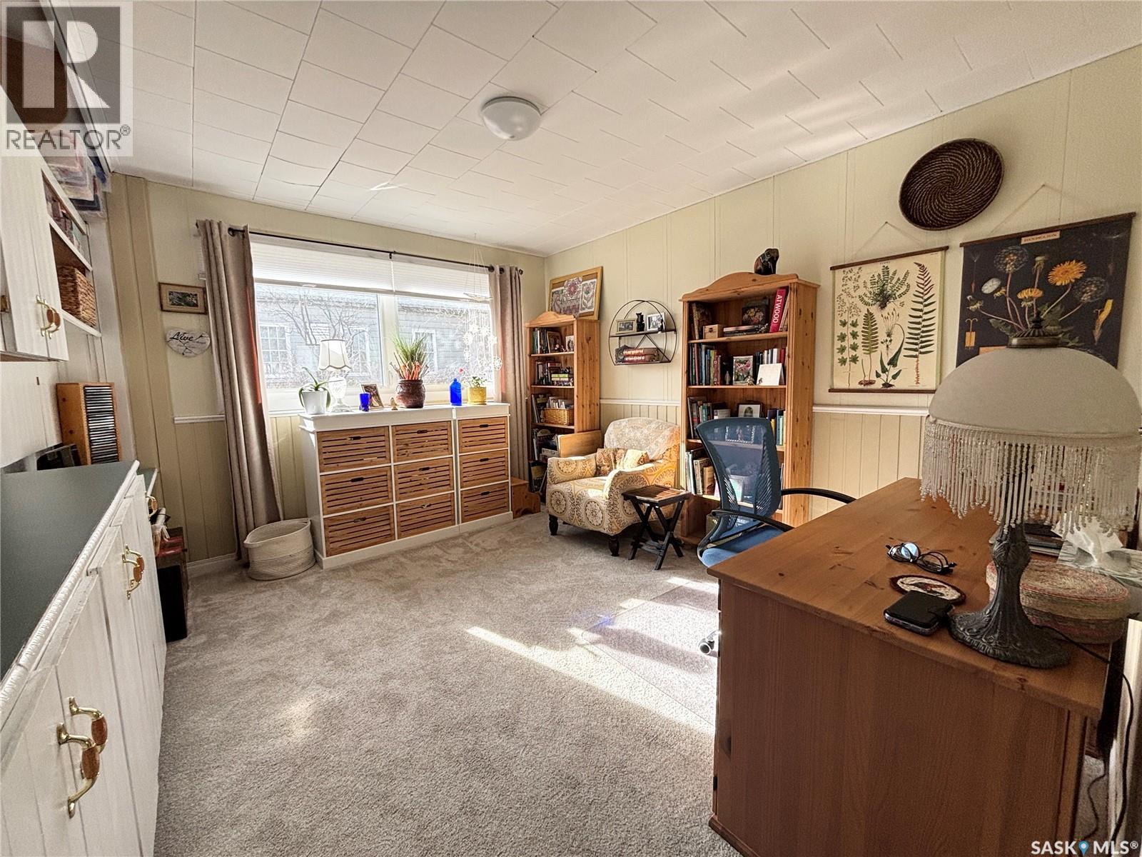 509 Harder Street, Maple Creek, Saskatchewan  S0N 1N0 - Photo 31 - SK029085