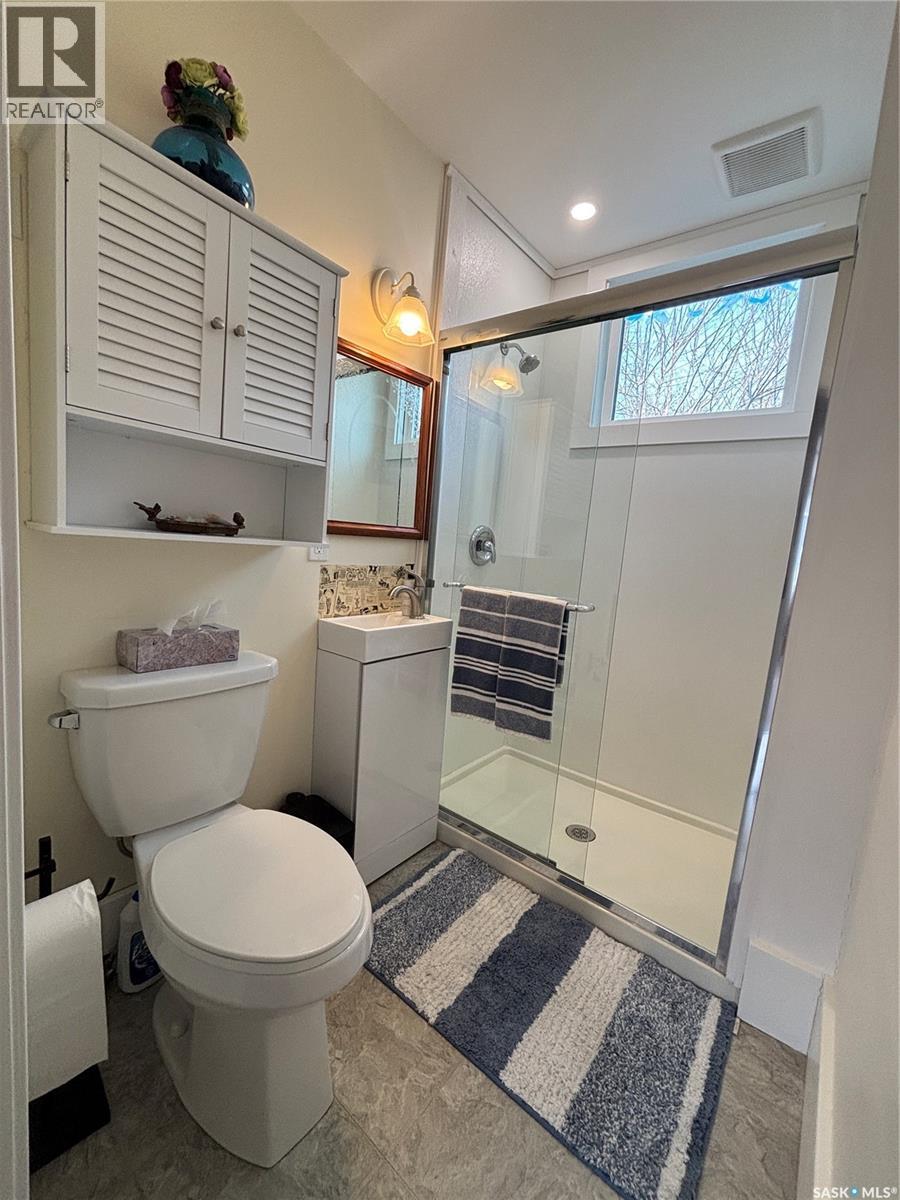 509 Harder Street, Maple Creek, Saskatchewan  S0N 1N0 - Photo 34 - SK029085