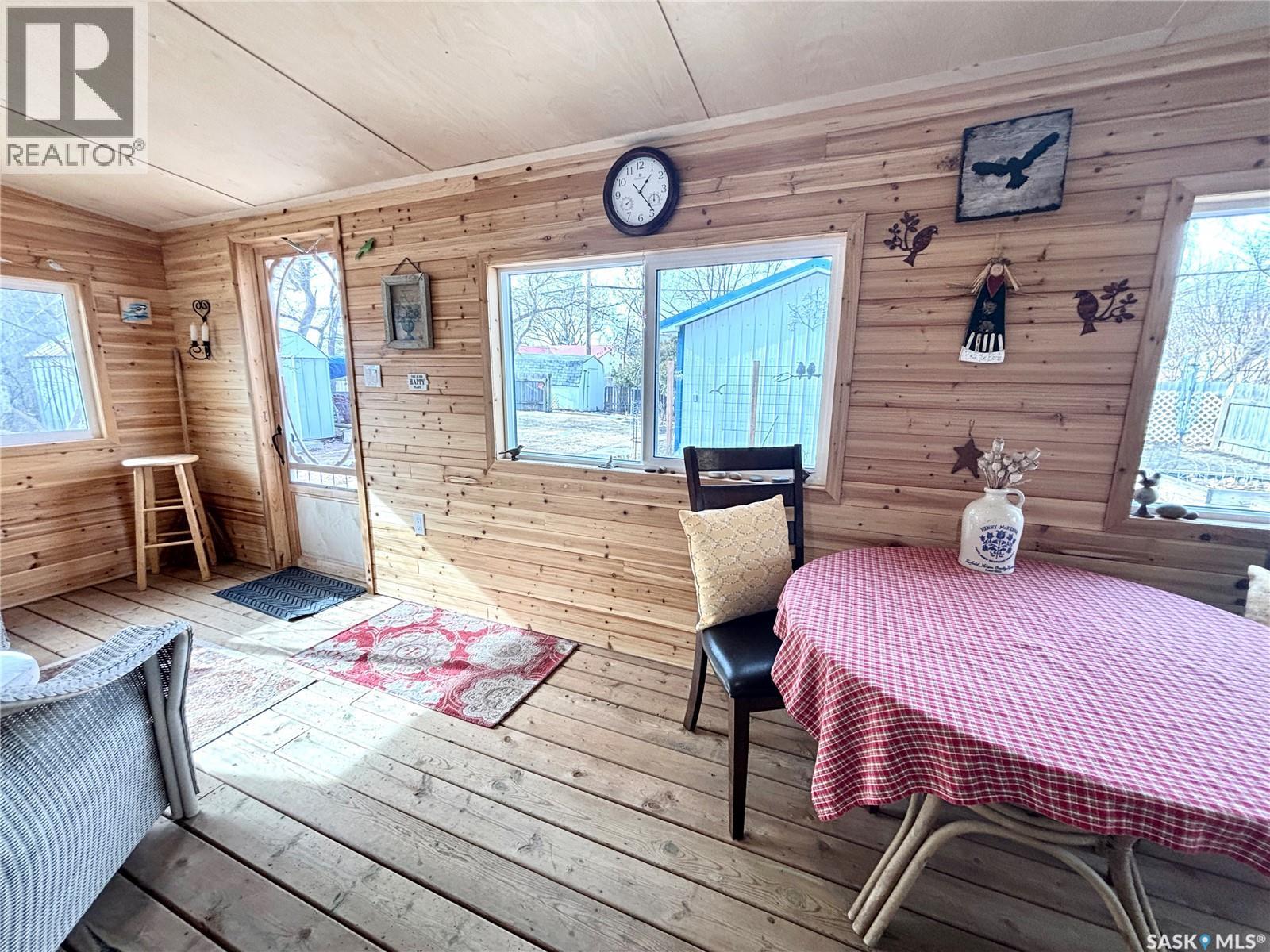 509 Harder Street, Maple Creek, Saskatchewan  S0N 1N0 - Photo 37 - SK029085