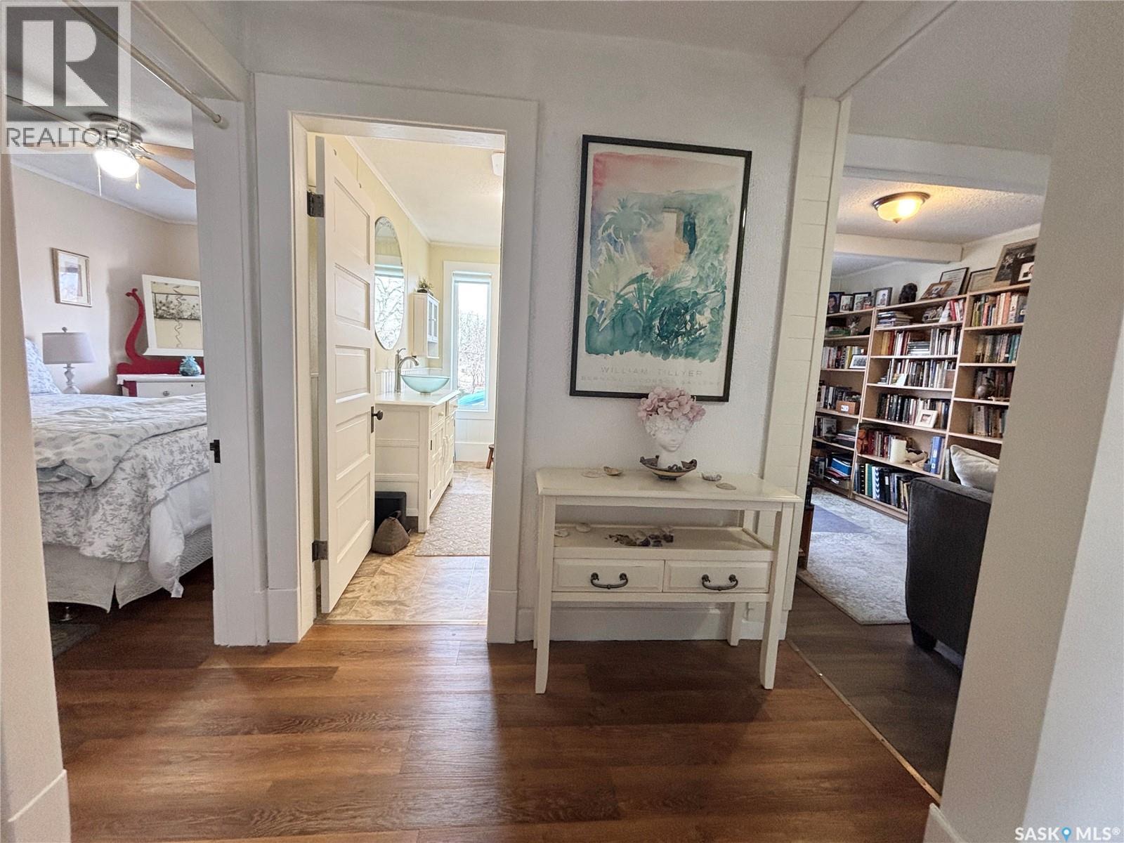 509 Harder Street, Maple Creek, Saskatchewan  S0N 1N0 - Photo 41 - SK029085