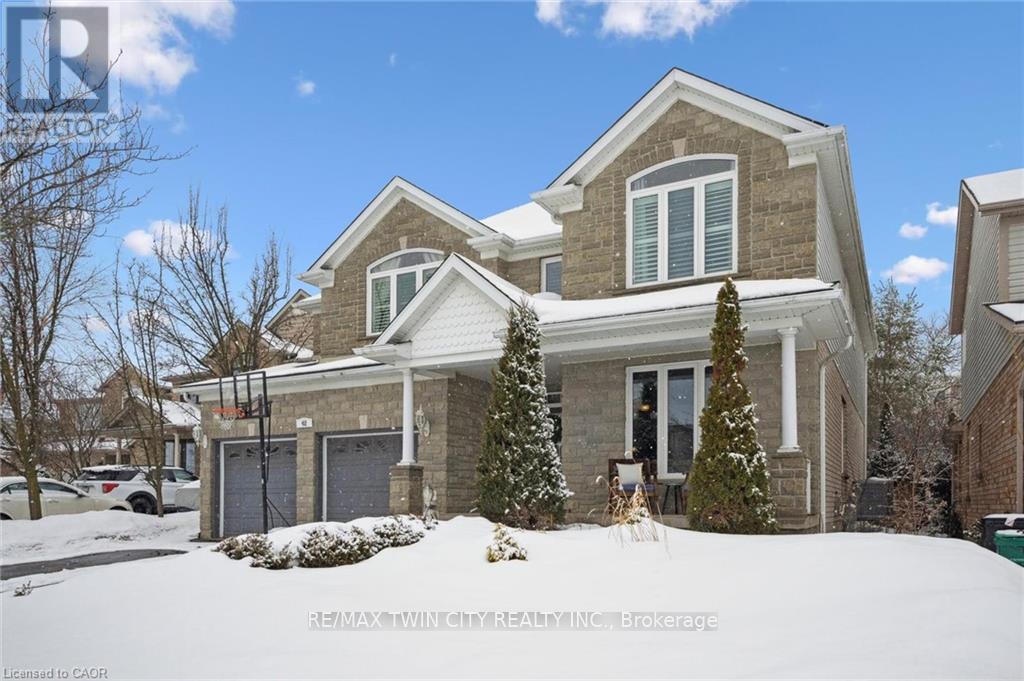 42 Fischer Court, Kitchener, Ontario  N2P 2V9 - Photo 3 - X12816400