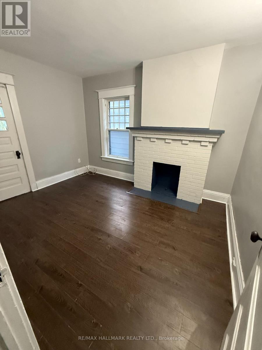 Upper - 46 Grove Street, Welland, Ontario  L3B 4B4 - Photo 5 - X12816442