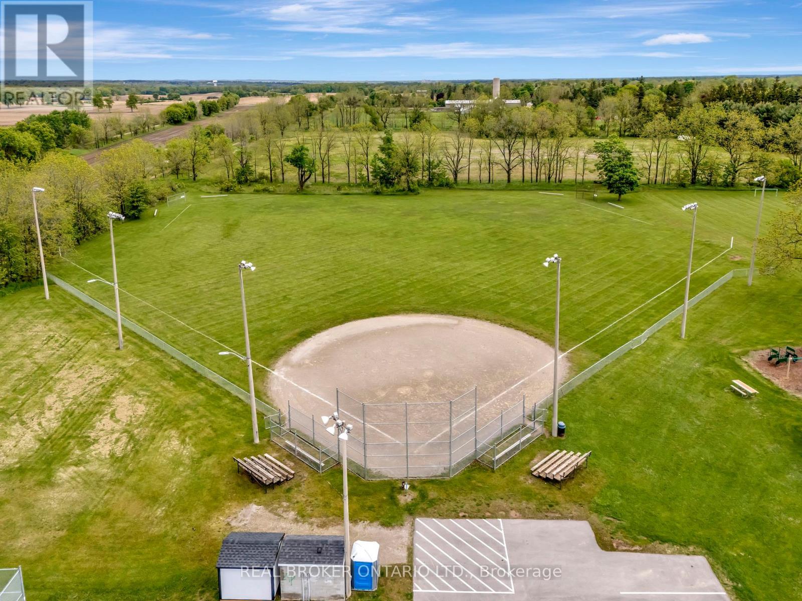 B - 729 Mount Pleasant Road, Brant, Ontario  N0E 1K0 - Photo 9 - X12816458