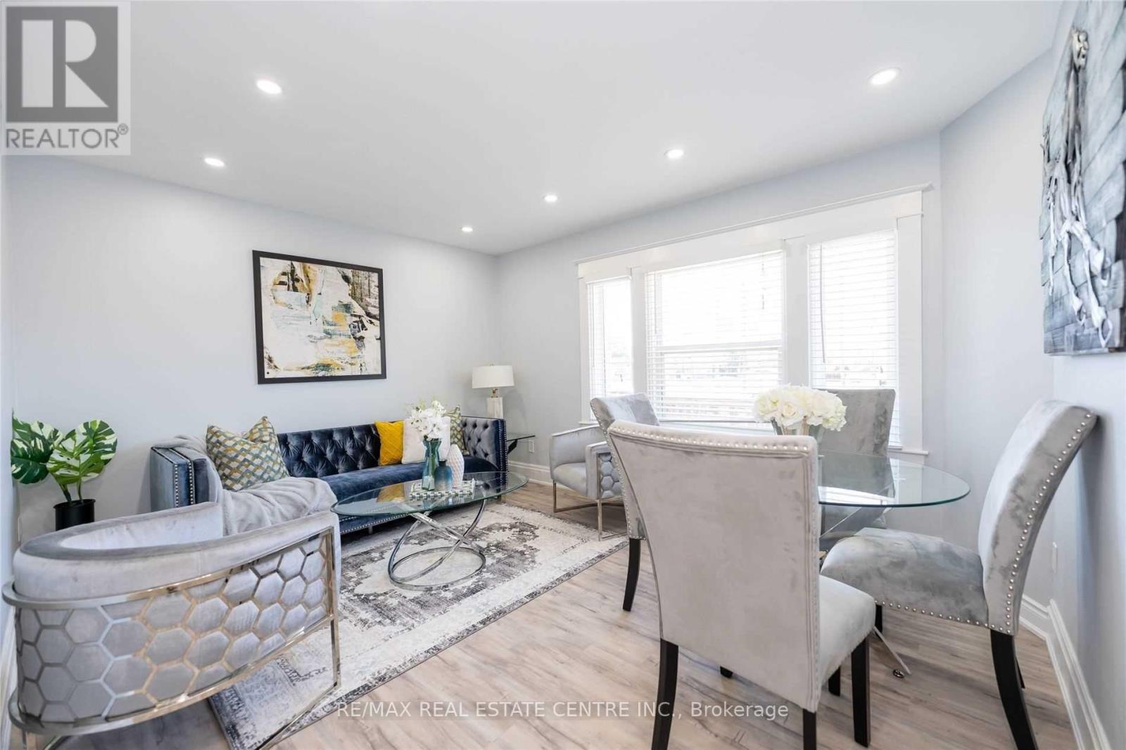 #main - 35 Hartzel Road, St. Catharines, Ontario  L2P 1M4 - Photo 3 - X12816484