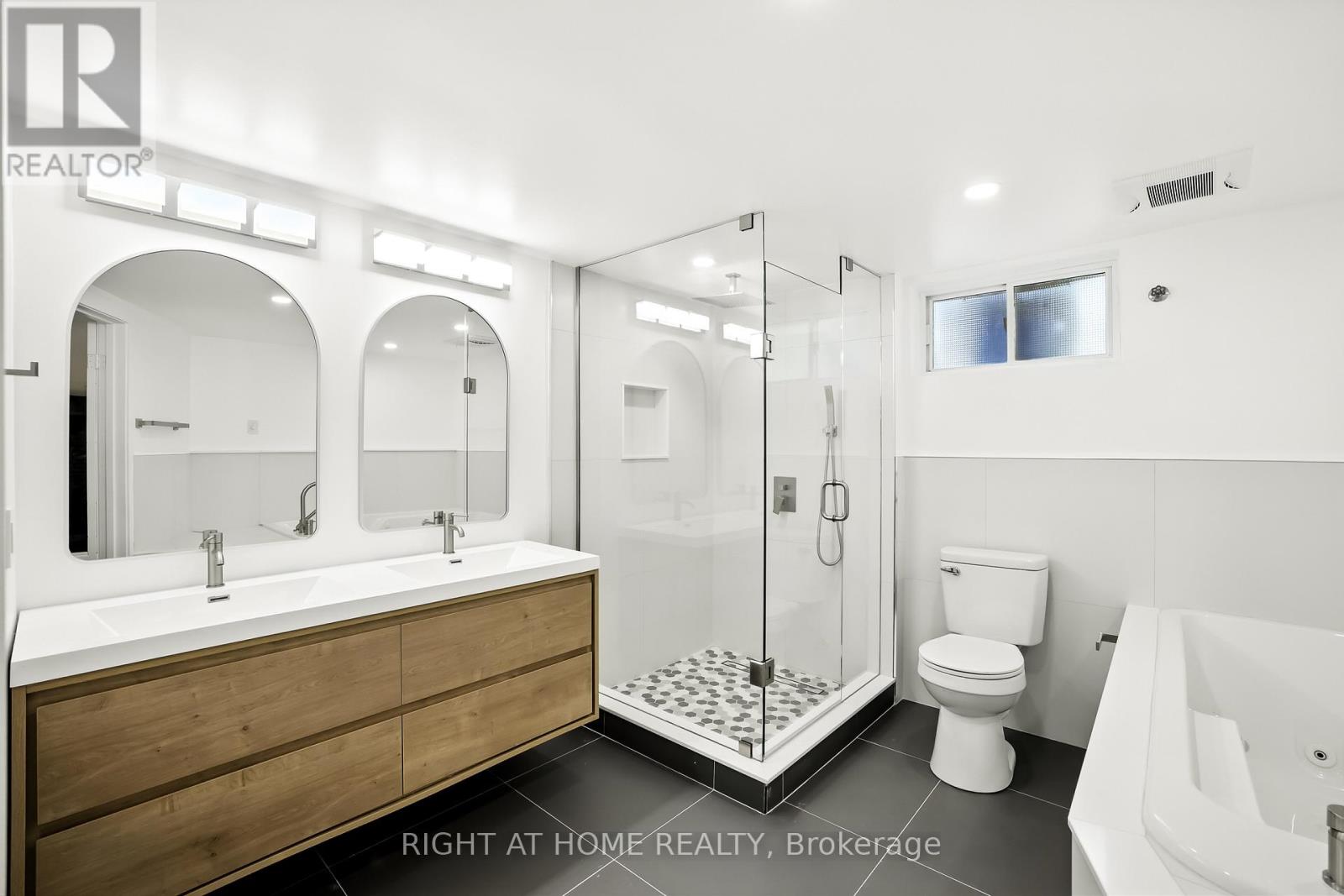 1416 Nash Road, Clarington, Ontario  L1E 2K1 - Photo 8 - E12813756