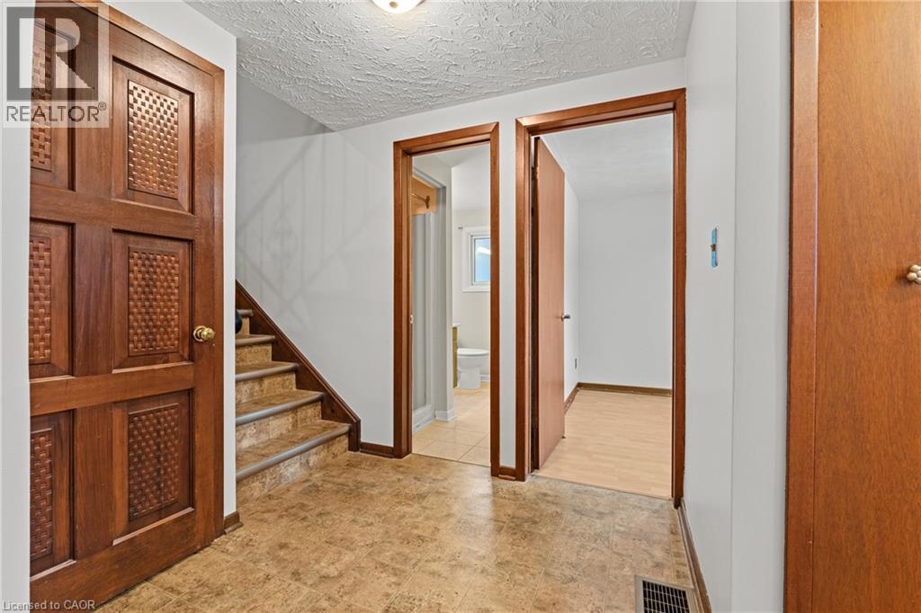 12 Hampton Court, Welland, Ontario  L3C 5T2 - Photo 24 - 40807438