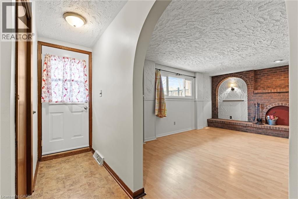 12 Hampton Court, Welland, Ontario  L3C 5T2 - Photo 25 - 40807438