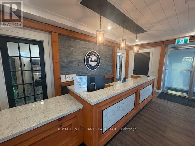 201 - 701 Rossland Road E, Whitby (Pringle Creek), Ontario  L1N 8Y9 - Photo 4 - E12816644