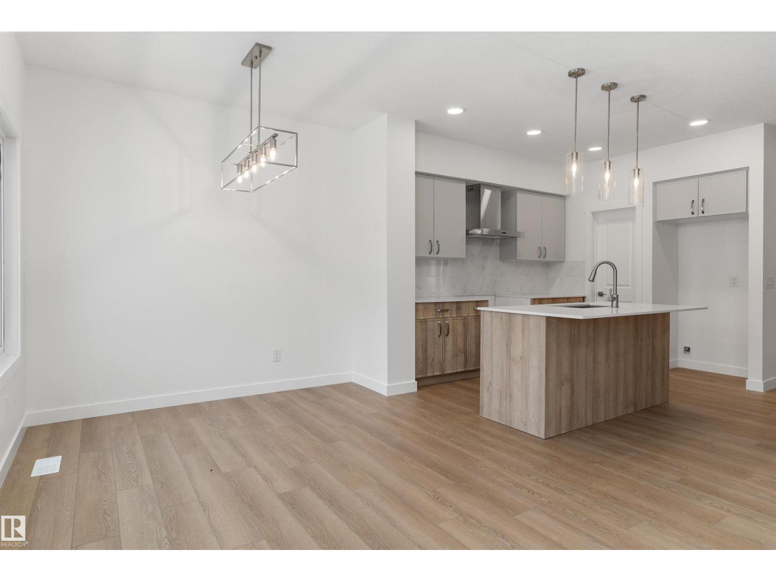 919 19 Av Nw, Edmonton, Alberta  T6T 2X4 - Photo 13 - E4471654