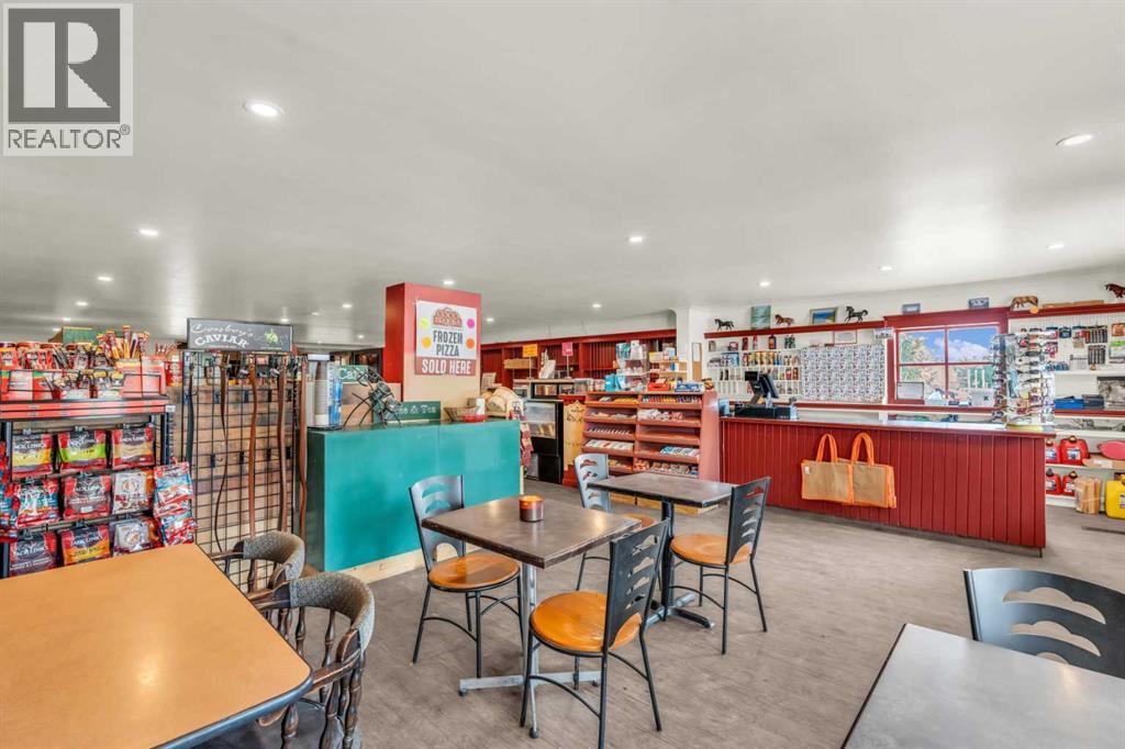 5204 579 Highway, Rural Mountain View County, Alberta  T0M 2E0 - Photo 12 - A2276609