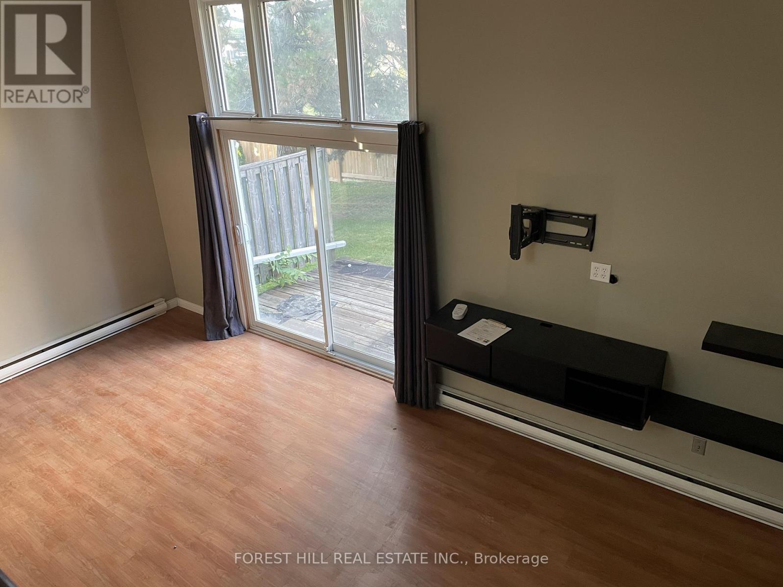 3 - 40 Fairfax Court, London North, Ontario  N6G 3Y3 - Photo 2 - X12816612