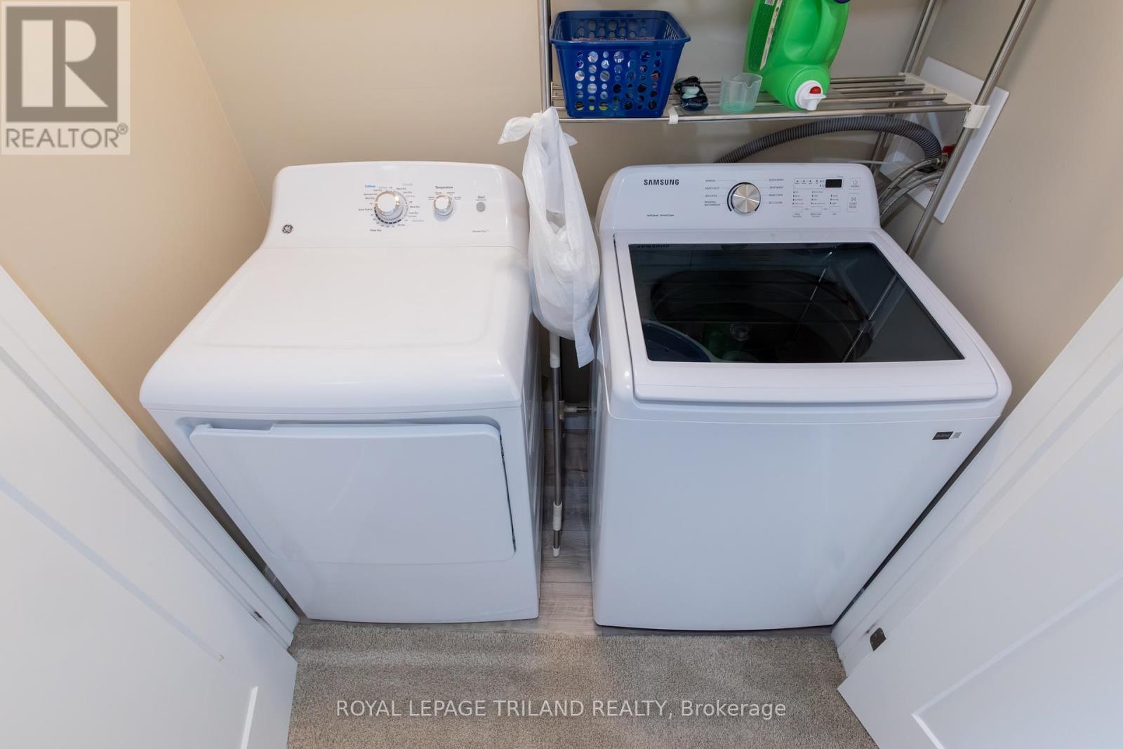 22 Wondergrove Court, Lambton Shores, Ontario  N0M 1T0 - Photo 37 - X12816622