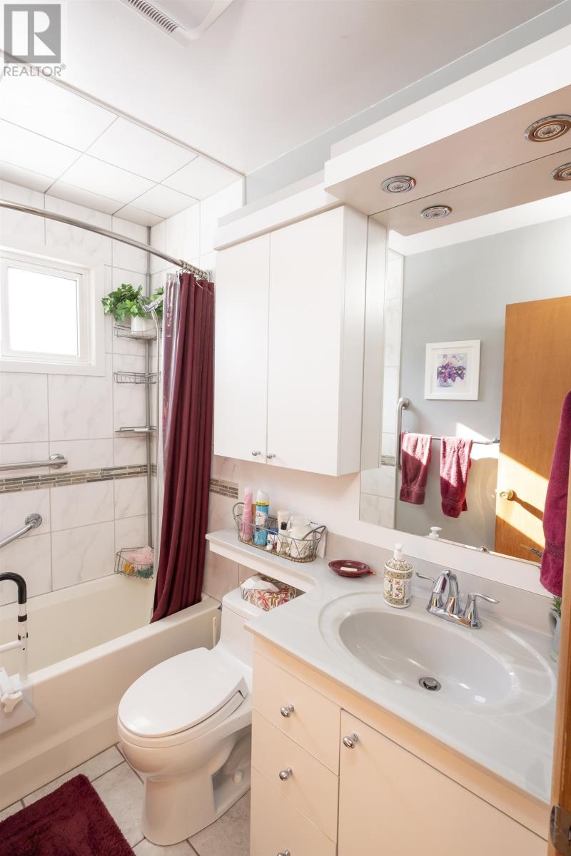 75 Manion Pl, Thunder Bay, Ontario  P7A 6Y9 - Photo 18 - TB2600237