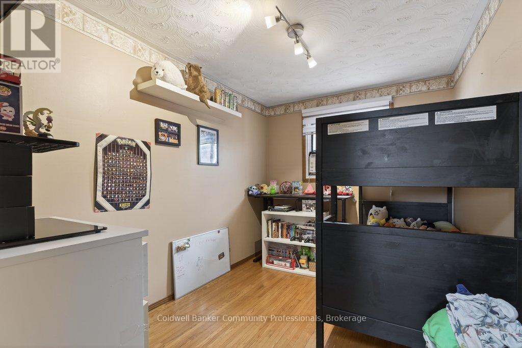 42 Lasila Court, Hamilton (Gilbert), Ontario  L9C 7B6 - Photo 27 - X12816590