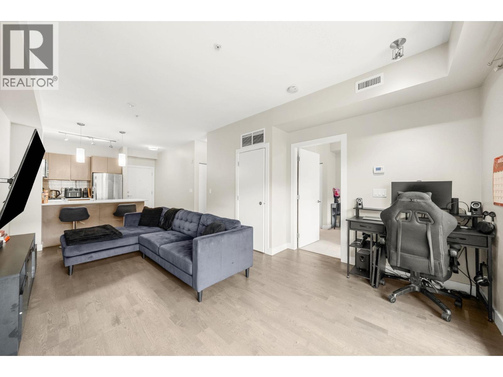 313 10155 River Drive, Richmond, British Columbia  V6X 0L3 - Photo 10 - R3093149