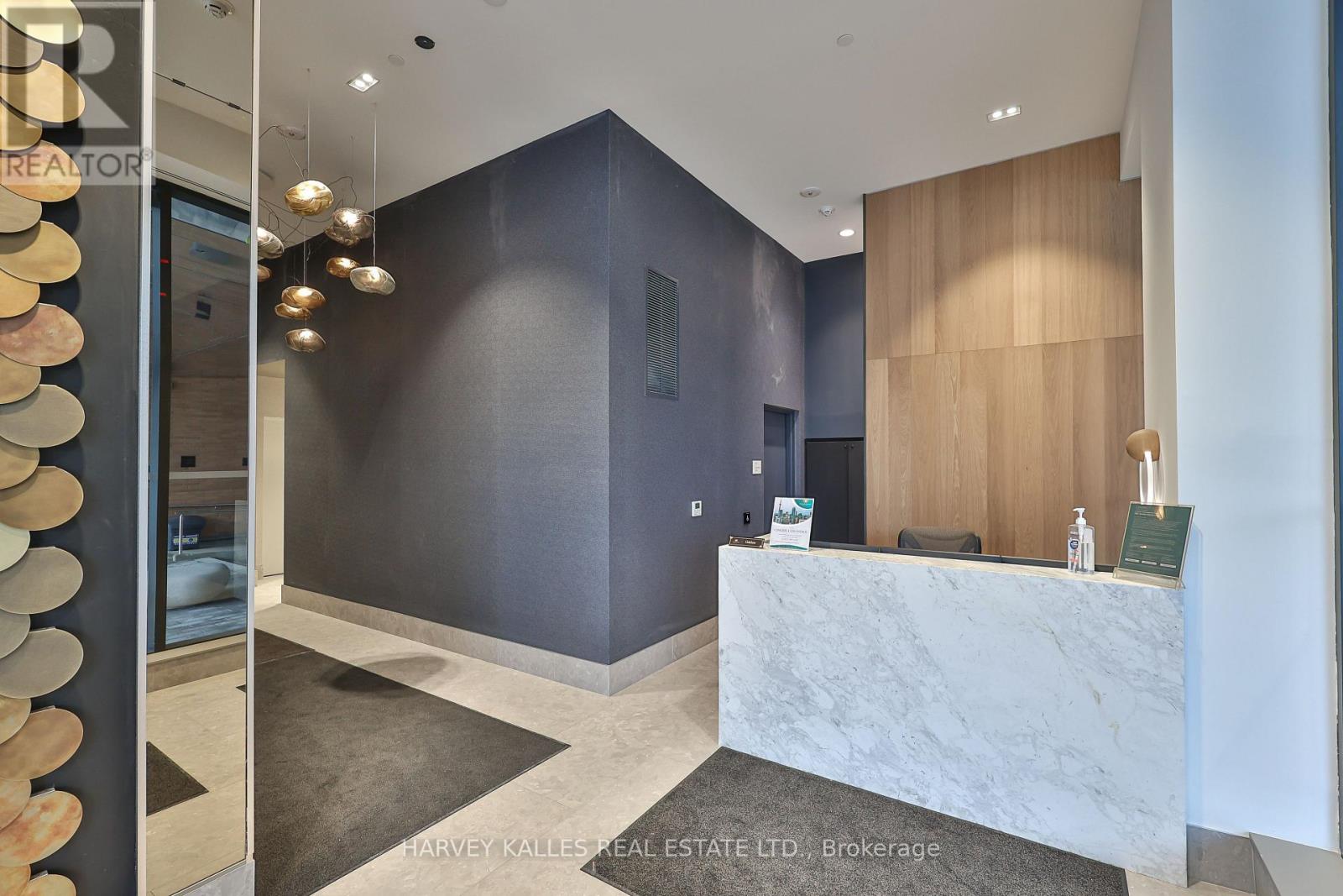 407 - 1720 Bayview Avenue, Toronto, Ontario  M4G 3C4 - Photo 6 - C12816666