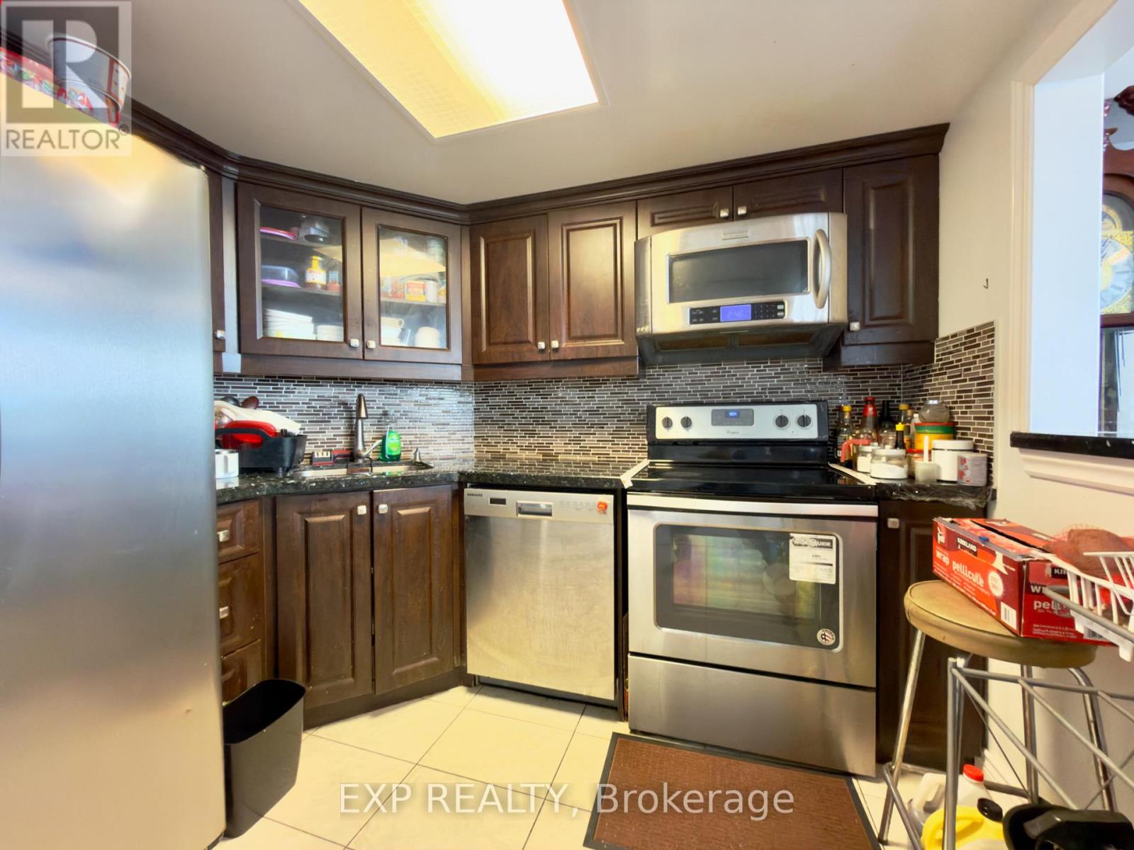 1814 - 150 Alton Towers Circle, Toronto, Ontario  M1V 4X7 - Photo 9 - E12816596