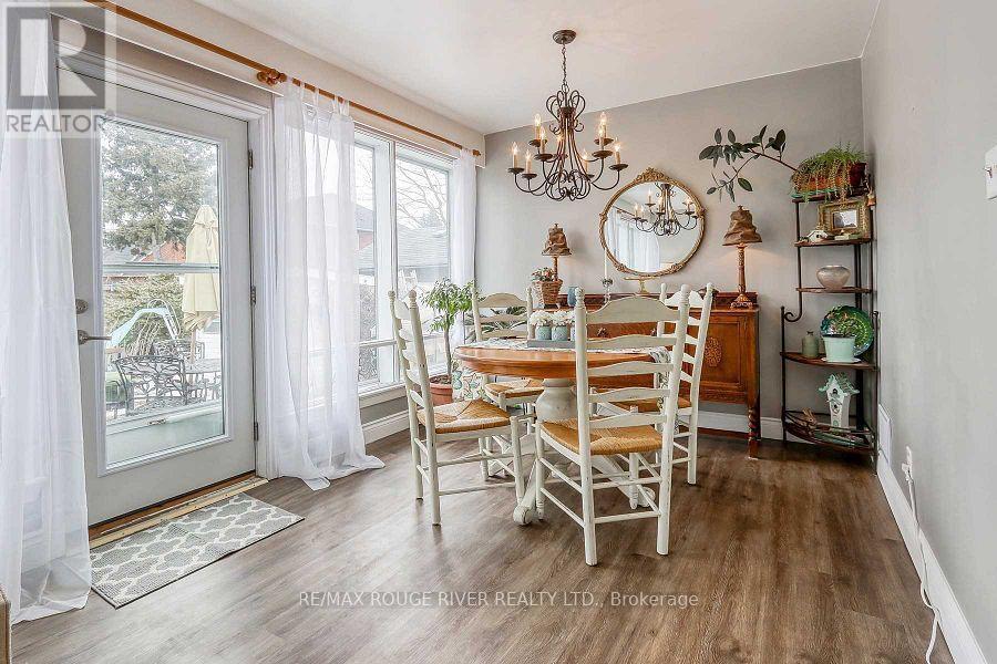 409 Peel Street, Whitby, Ontario  L1N 3Y5 - Photo 12 - E12816604