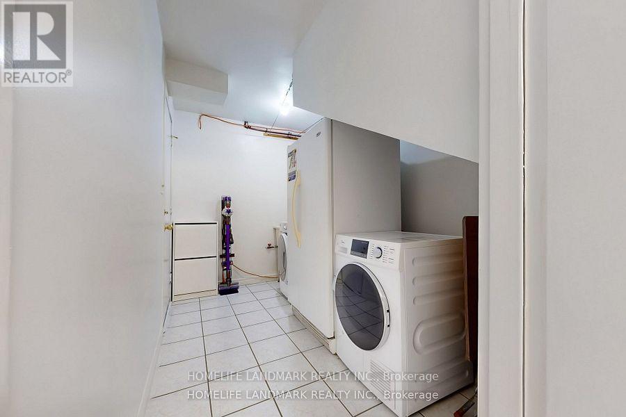 32 Coatsworth Crescent, Toronto, Ontario  M4C 5P5 - Photo 39 - E12816610