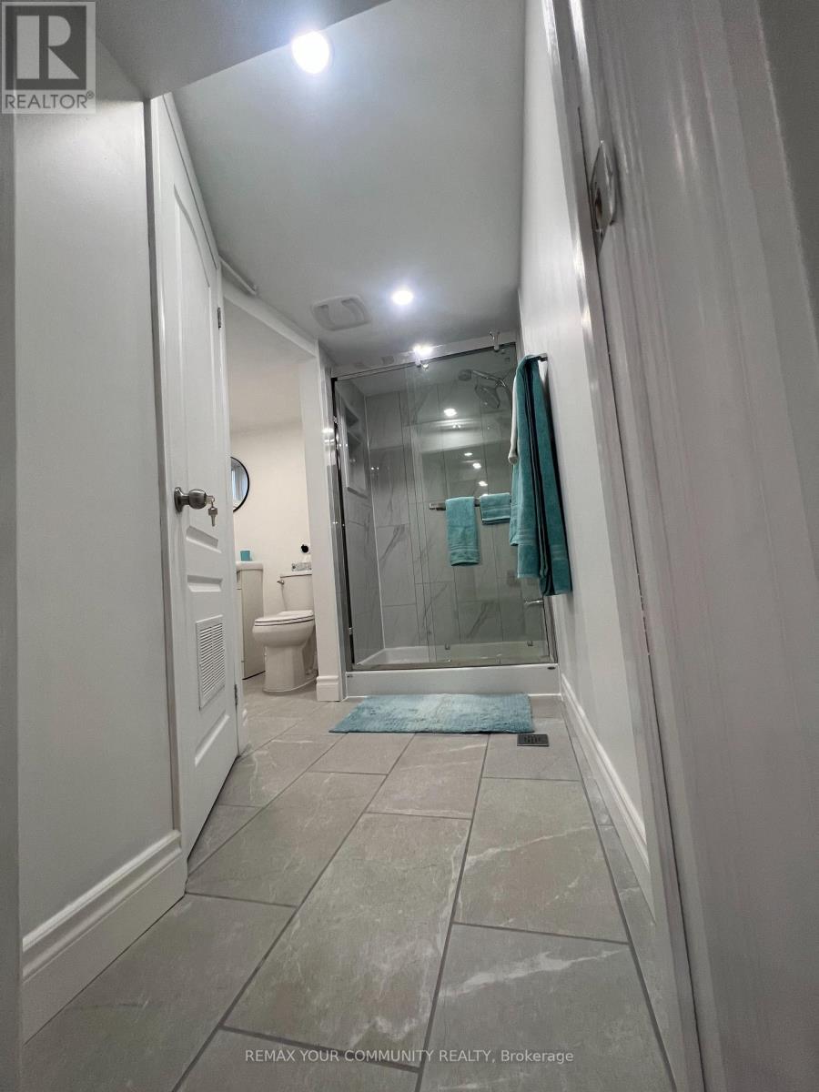 Bsmt - 27 Torrens Avenue, Toronto, Ontario  M4K 2H9 - Photo 12 - E12816618