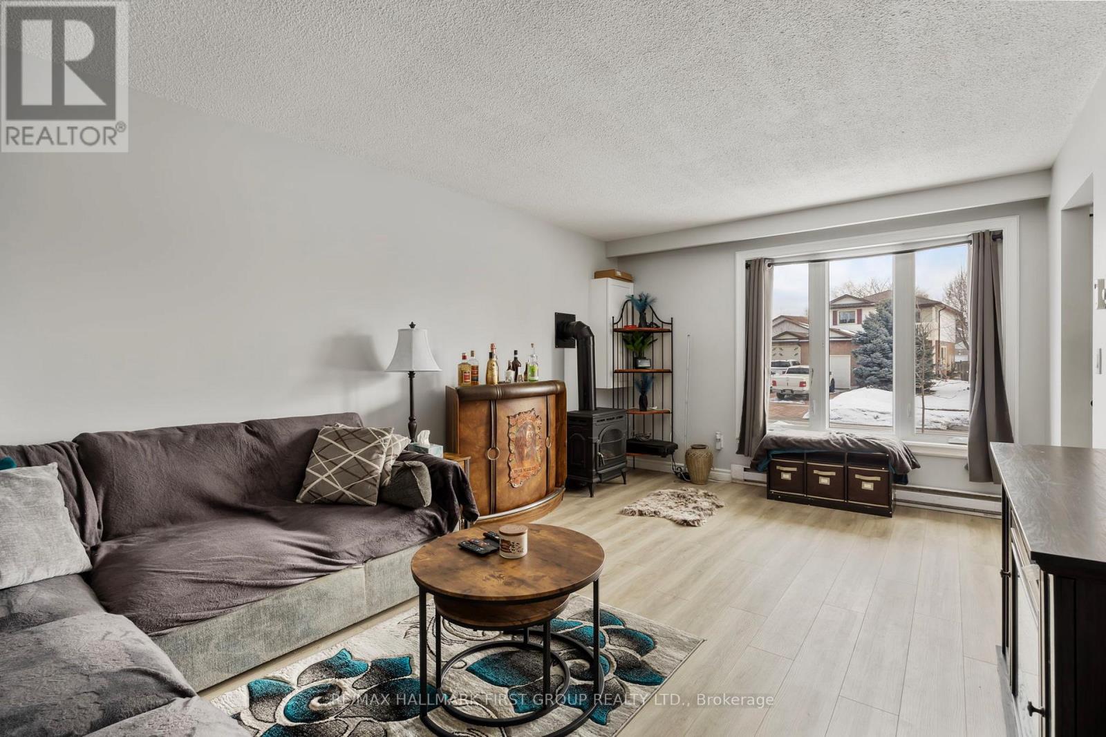 Upper Level - 1014 Renaissance Drive, Oshawa, Ontario L1J 8B1 - Photo 7 - E12816652