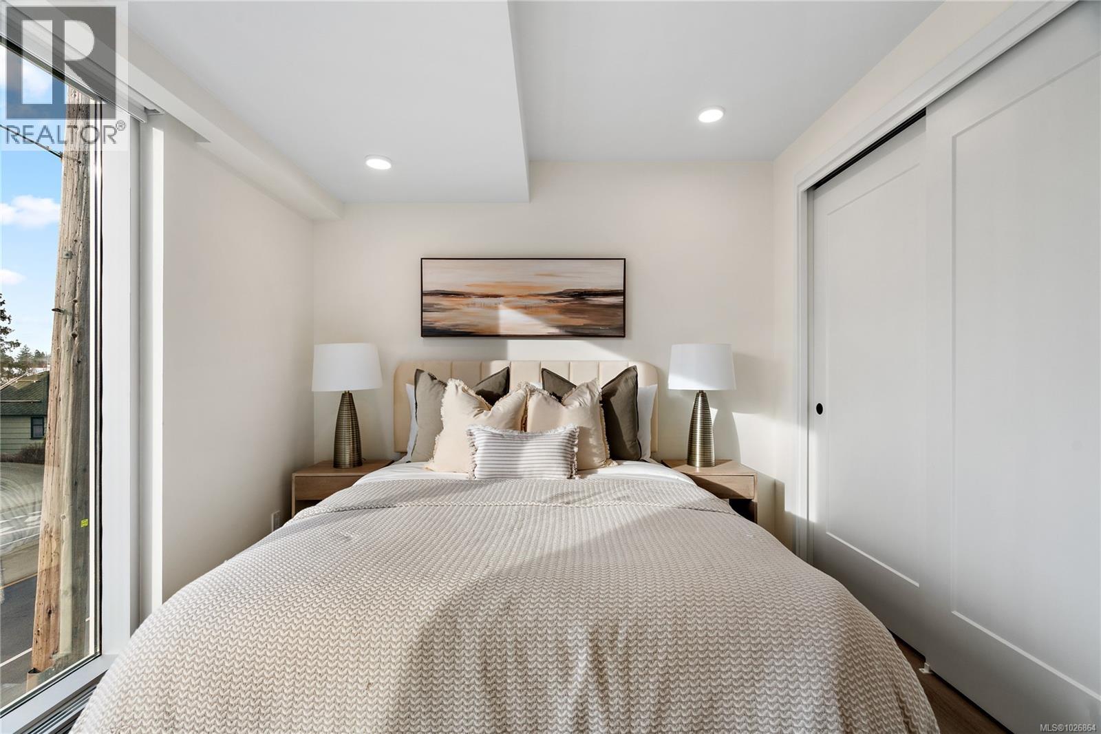 Th3 1102 Esquimalt Rd, Esquimalt, British Columbia  V9A 0L3 - Photo 15 - 1026864