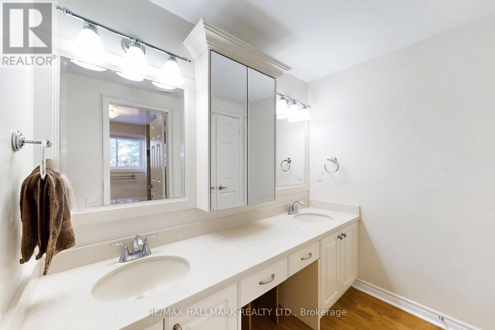 197 Mccaffrey Road, Newmarket, Ontario  L3X 1K1 - Photo 28 - N12816654