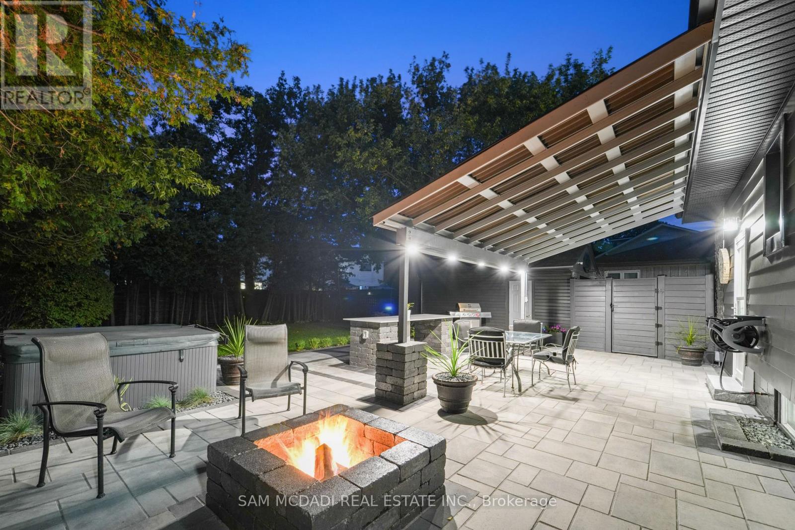 1140 Halliday Avenue, Mississauga, Ontario  L5E 1P9 - Photo 33 - W12816650