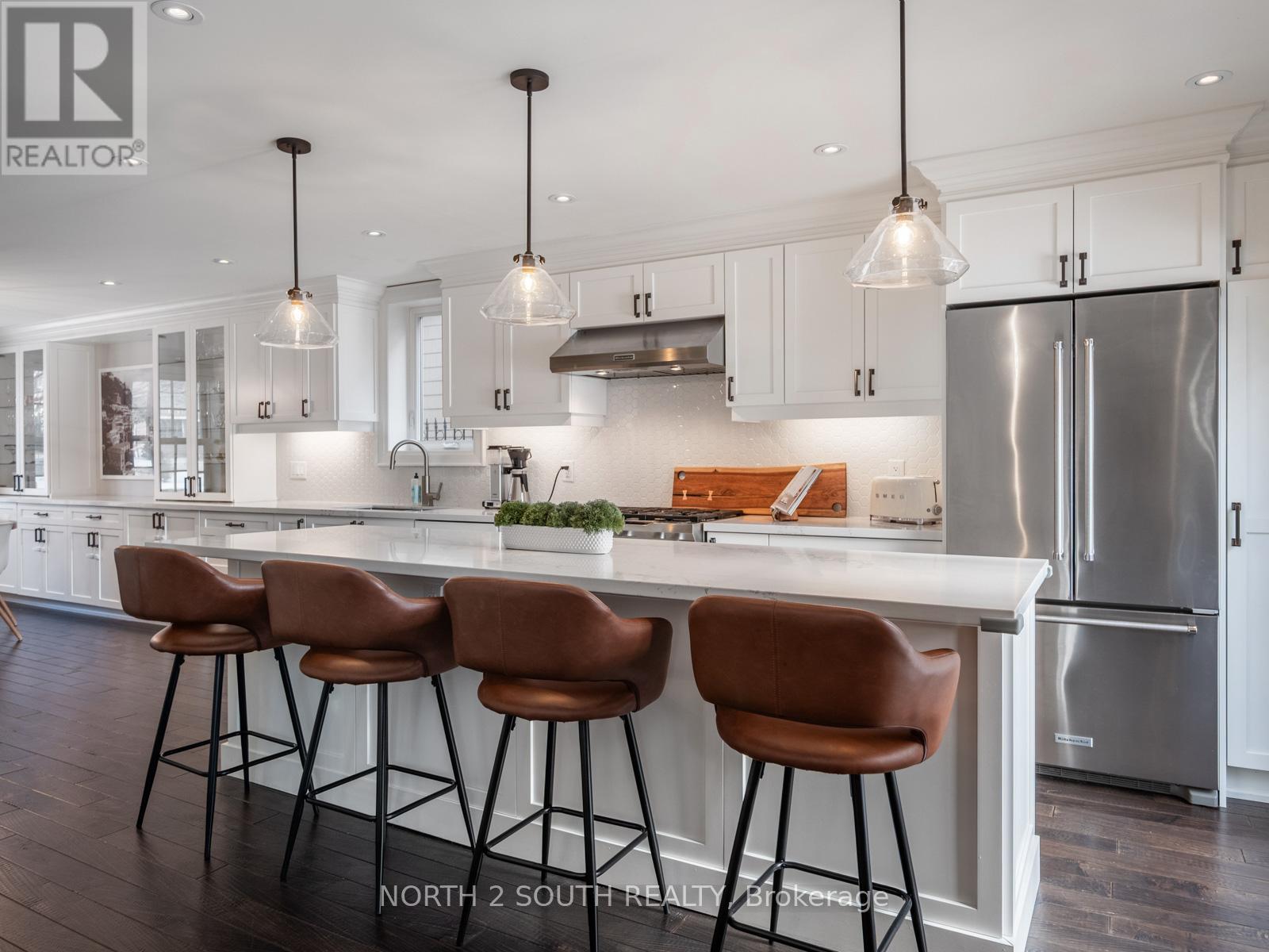 298 Douglas Avenue, Oakville, Ontario  L4J 3S4 - Photo 10 - W12816680