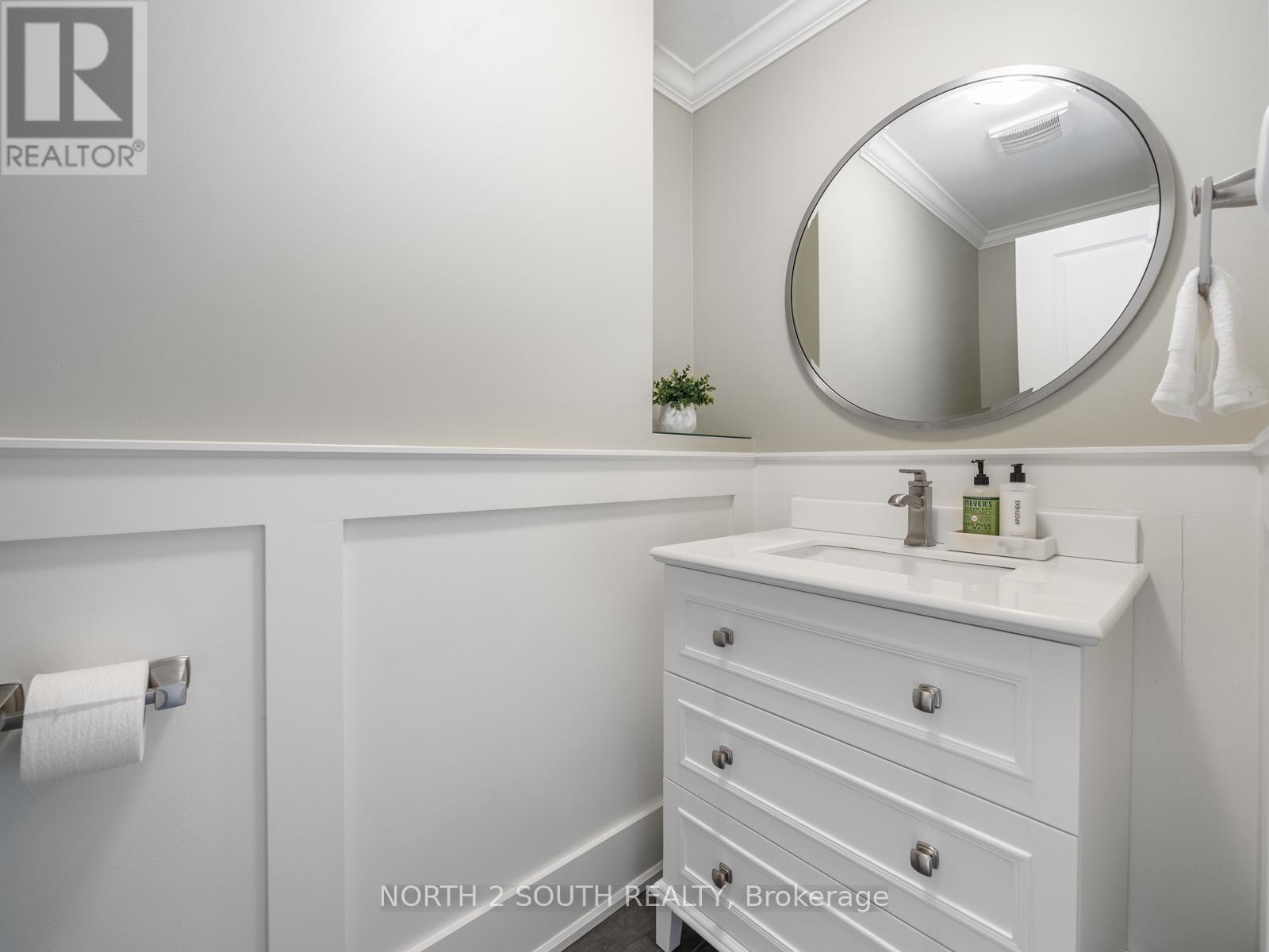 298 Douglas Avenue, Oakville, Ontario  L4J 3S4 - Photo 18 - W12816680