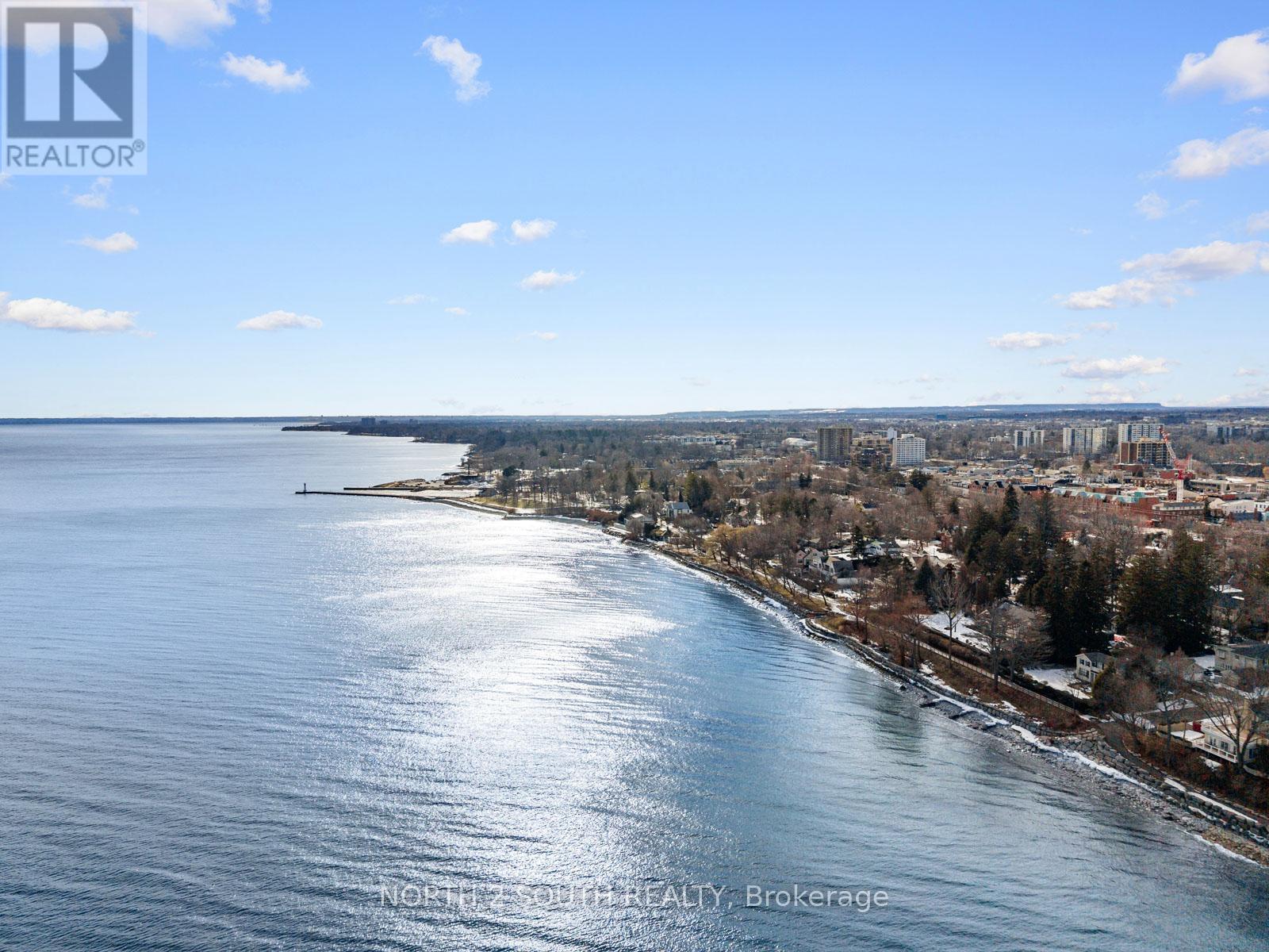 298 Douglas Avenue, Oakville, Ontario  L4J 3S4 - Photo 41 - W12816680