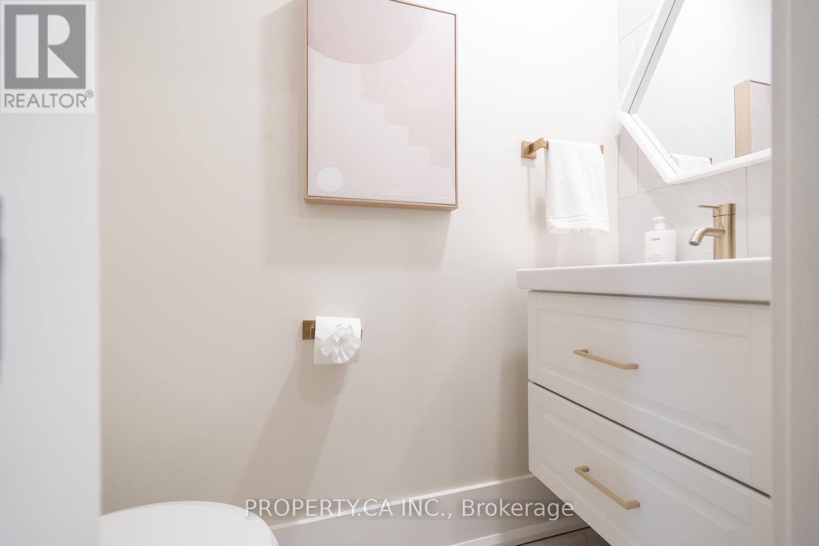 135 Sellers Avenue, Toronto, Ontario  M6E 3V1 - Photo 14 - W12816688