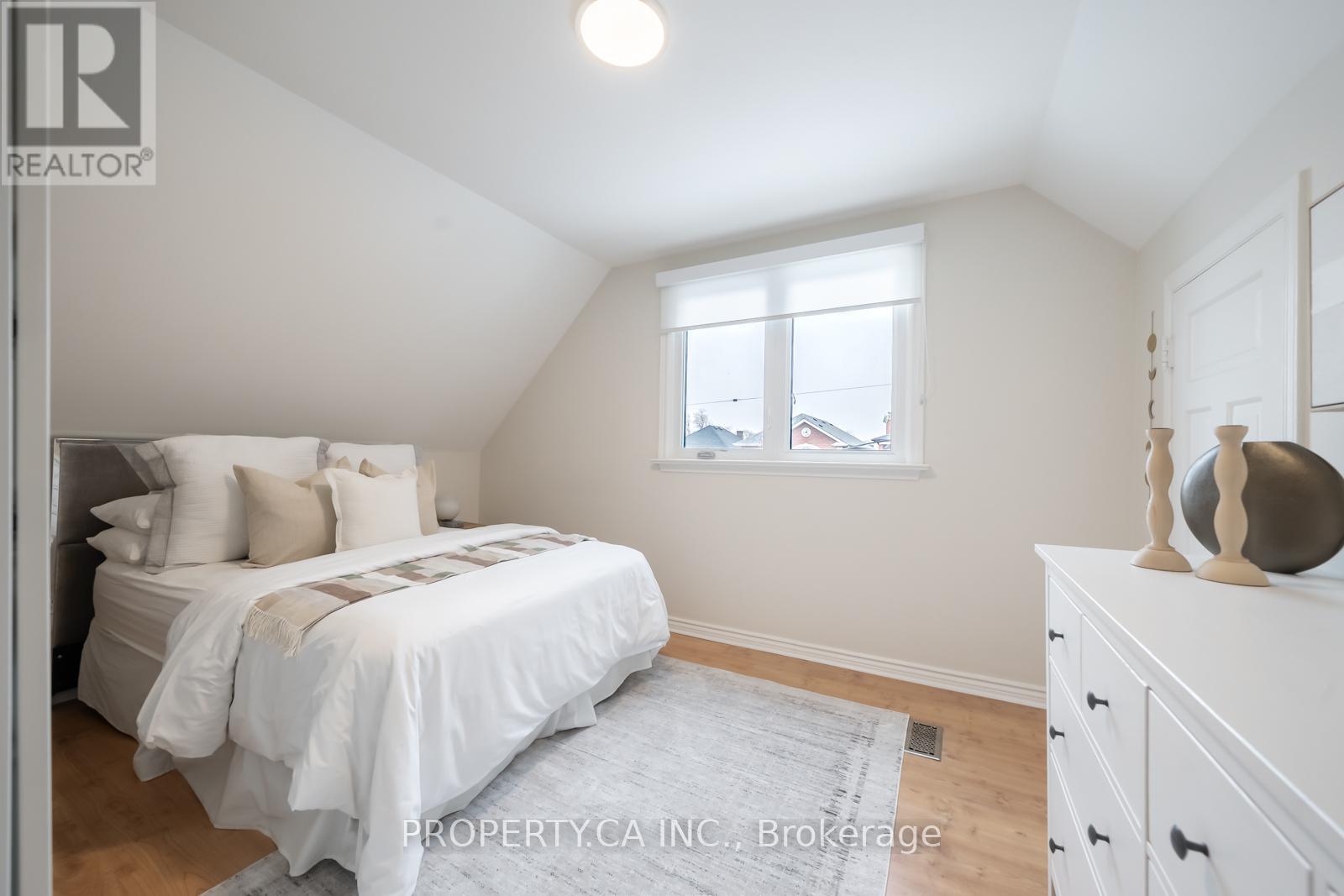 135 Sellers Avenue, Toronto, Ontario  M6E 3V1 - Photo 16 - W12816688