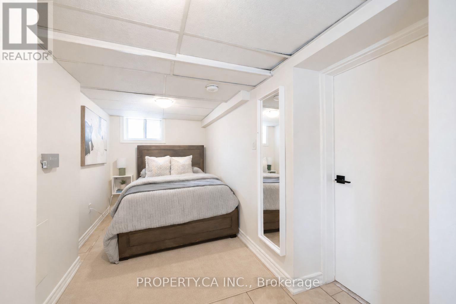 135 Sellers Avenue, Toronto, Ontario  M6E 3V1 - Photo 25 - W12816688