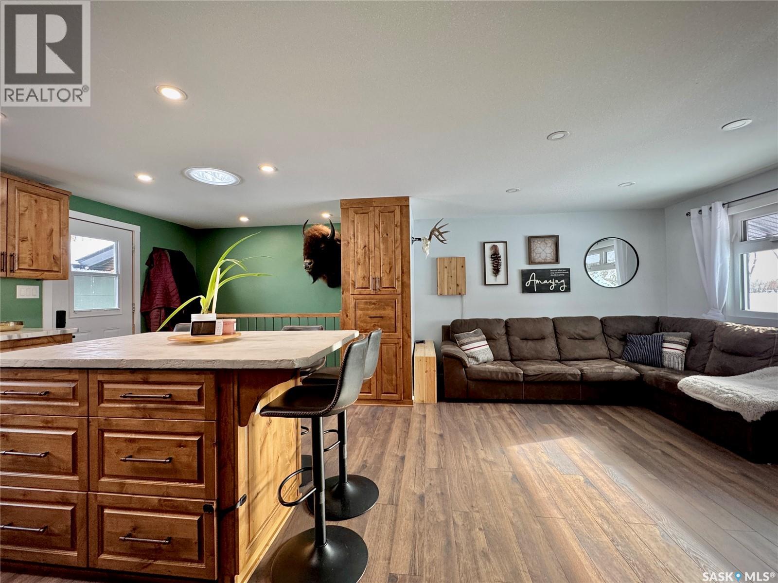 19 Hudson Bay, Esterhazy, Saskatchewan  S0A 0X0 - Photo 9 - SK029090