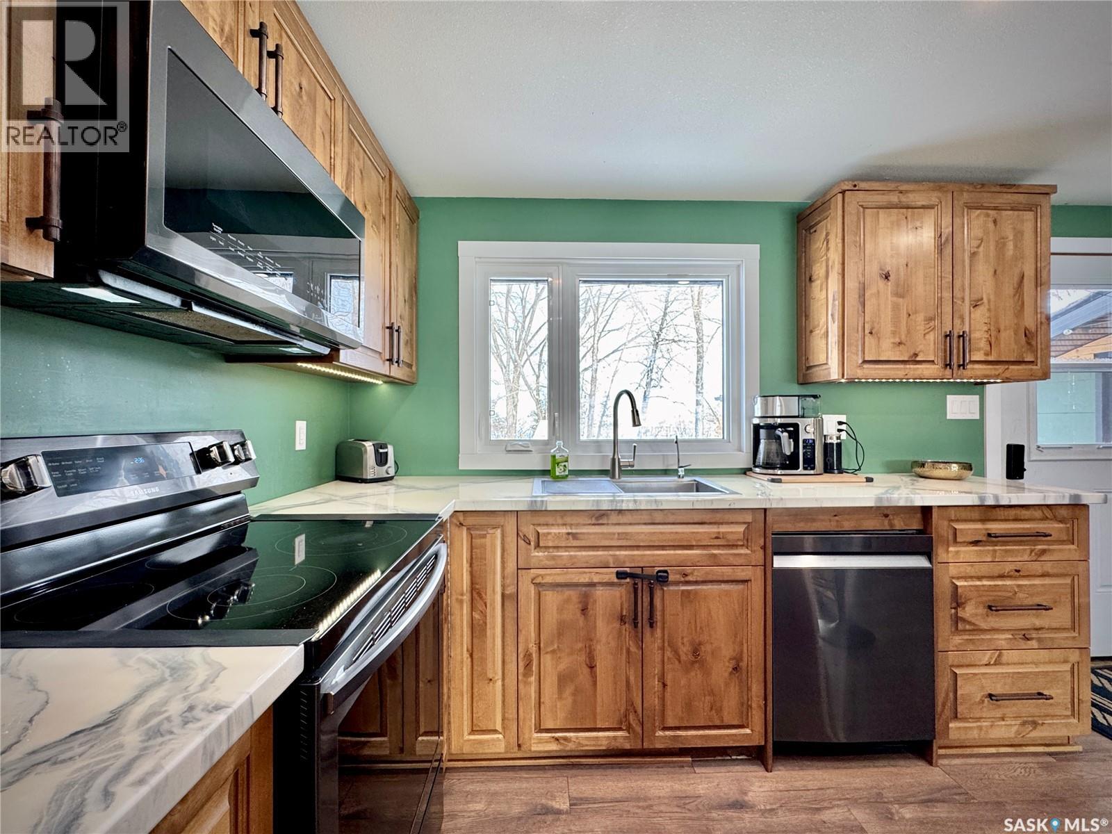 19 Hudson Bay, Esterhazy, Saskatchewan  S0A 0X0 - Photo 5 - SK029090