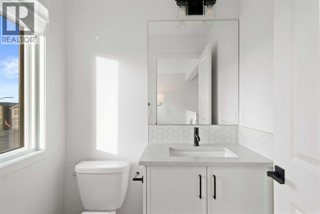 76 Lucas Common Nw, Calgary, Alberta  T3P 2B4 - Photo 40 - A2271463