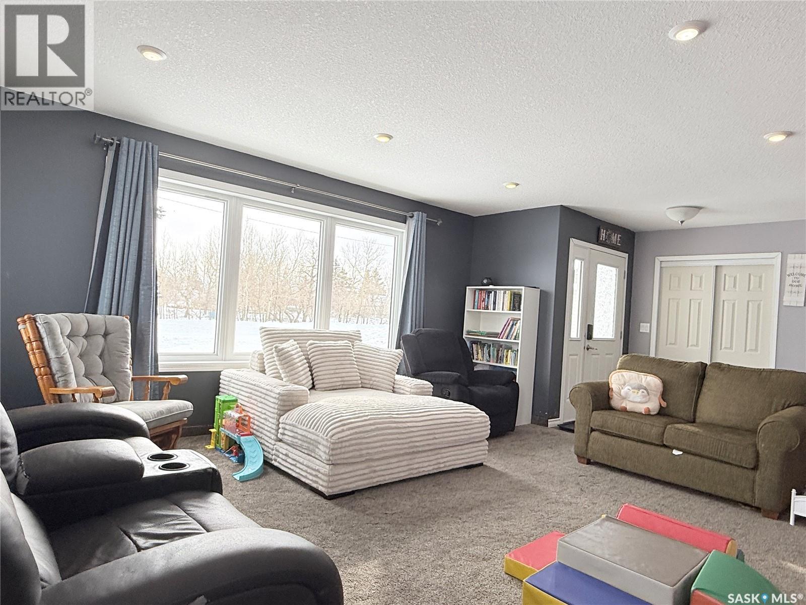 141 Queen Street, Goodeve, Saskatchewan  S0A 1C0 - Photo 4 - SK029081