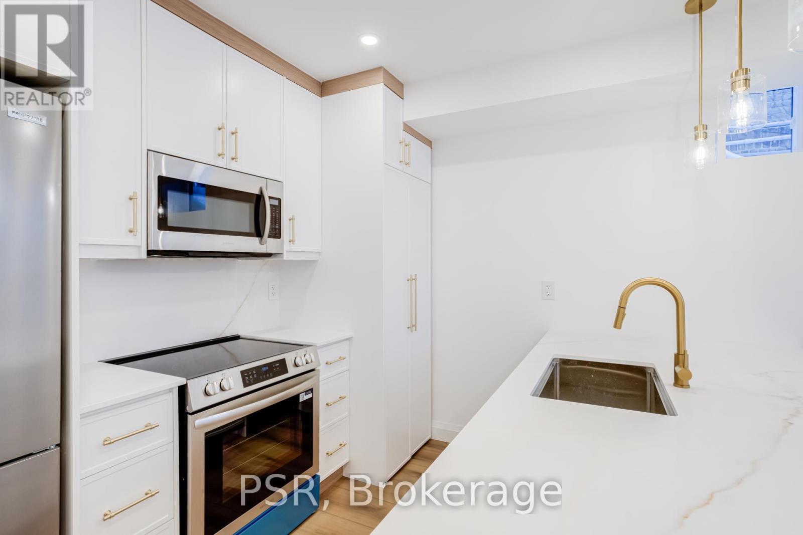 Lower - 110 Braemar Avenue, Toronto, Ontario  M5P 2L4 - Photo 6 - C12759350
