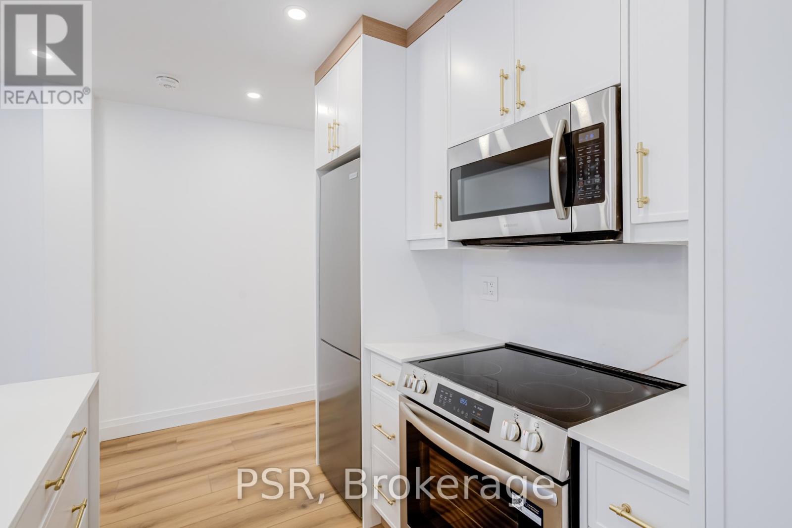 Lower - 110 Braemar Avenue, Toronto, Ontario  M5P 2L4 - Photo 7 - C12759350