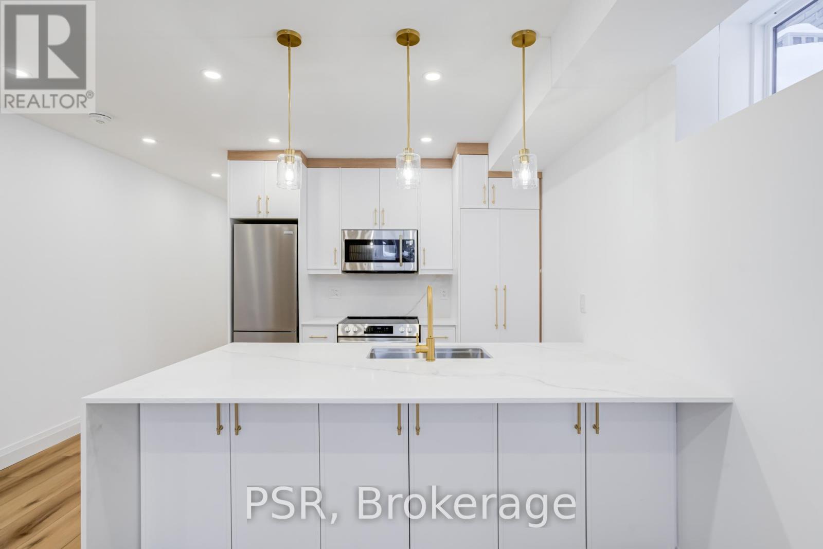 Lower - 110 Braemar Avenue, Toronto, Ontario  M5P 2L4 - Photo 5 - C12759350