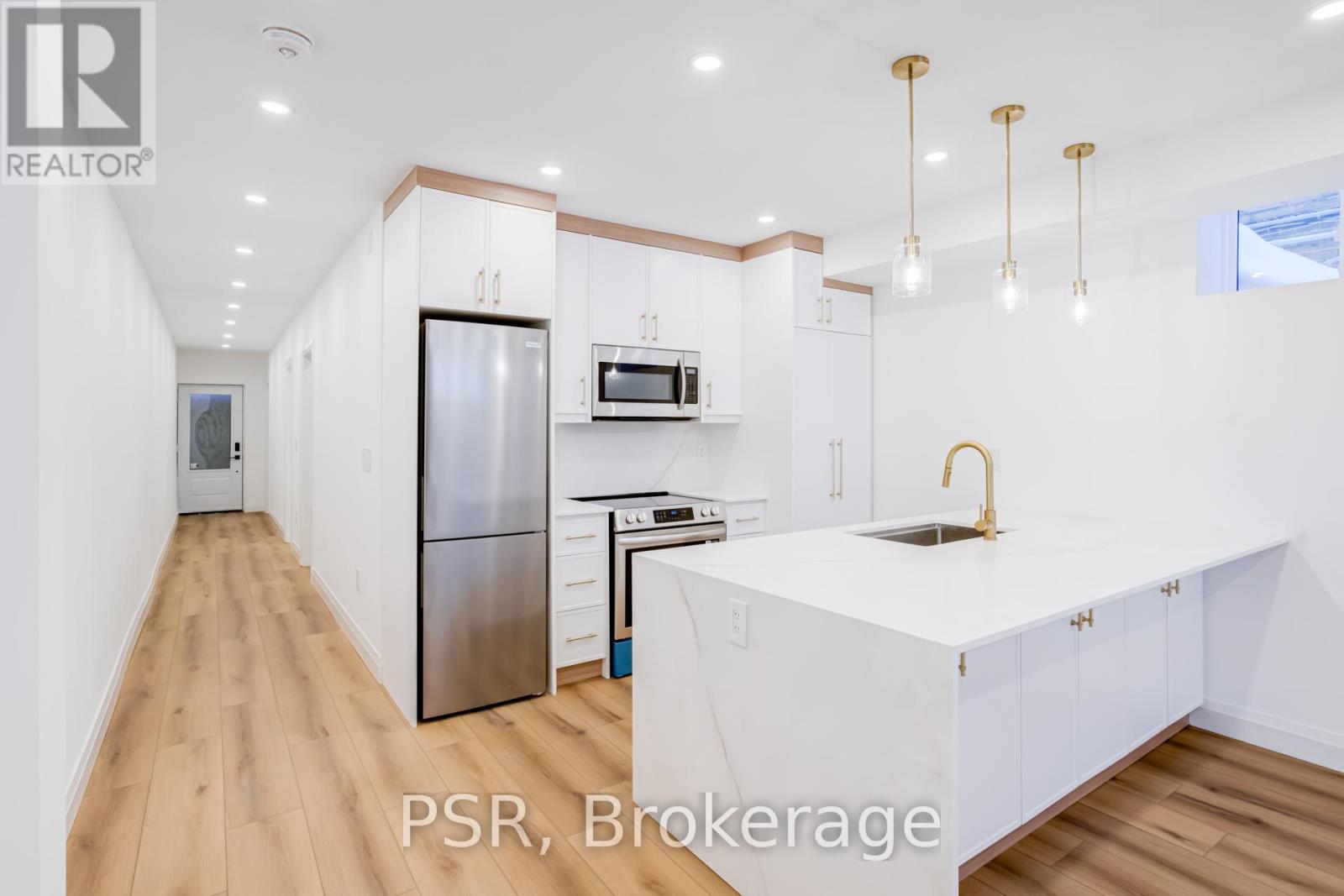 Lower - 110 Braemar Avenue, Toronto, Ontario  M5P 2L4 - Photo 9 - C12759350